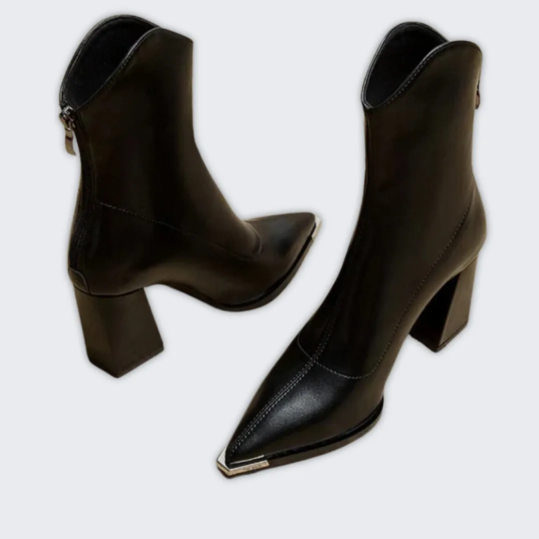 Chic Women's Leather Chelsea Ankle Boots | All-Day Comfort